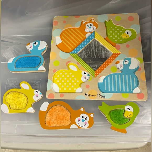Melissa & Doug First Play Wooden Touch and Feel Puzzle Peek-a-Boo Pets - Picture 3 of 4
